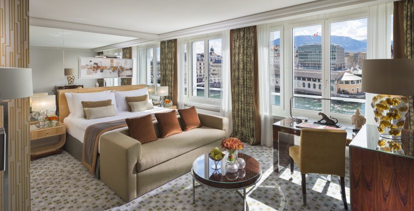 Premier river view room